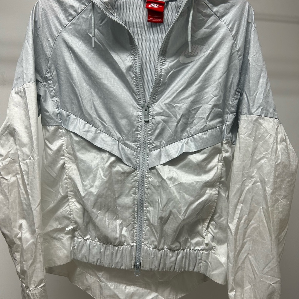 Nike Women's Light Gray and White Jacket